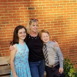 Meet your Posher, Linda